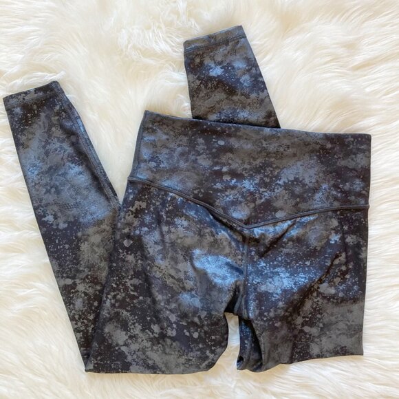 Athleta Gray Silver Metallic Pearl Shine Elation Misty Lace High Waist Leggings - Picture 5 of 6